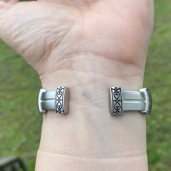 Silver tone cuff watch heart design accents - Picture 10 of 11